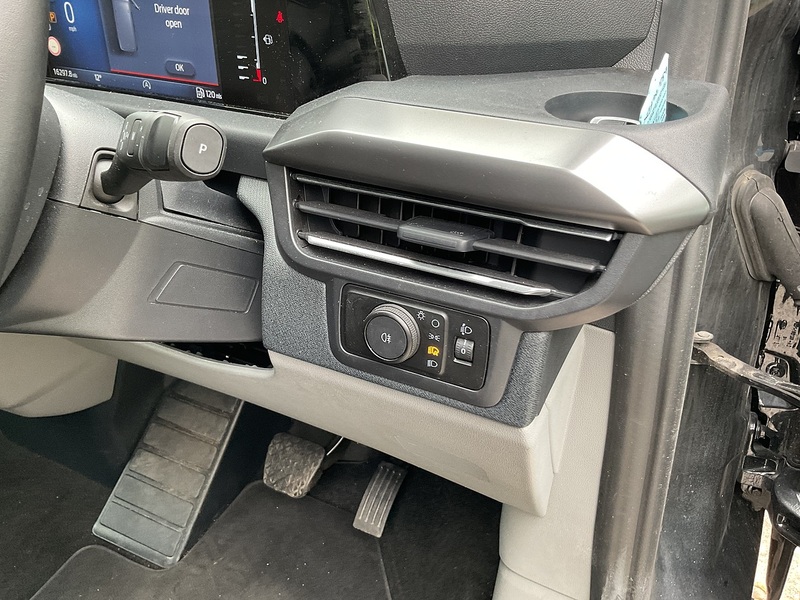 Ford 320 EcoBlue Titanium Euro 6