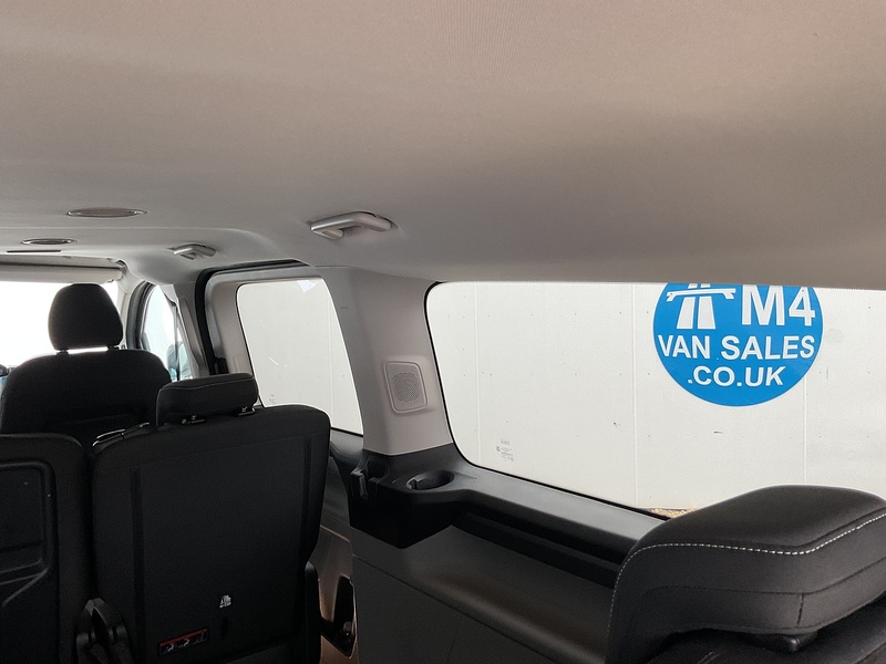 Ford 320 EcoBlue Titanium Euro 6