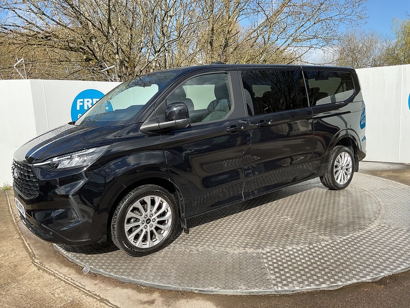 Ford 320 EcoBlue Titanium Euro 6