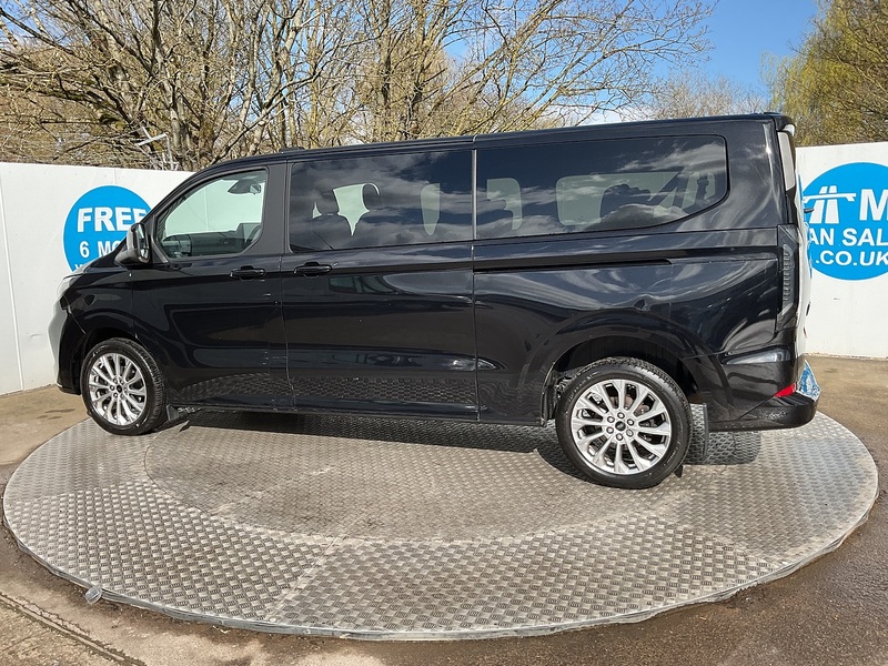 Ford 320 EcoBlue Titanium Euro 6