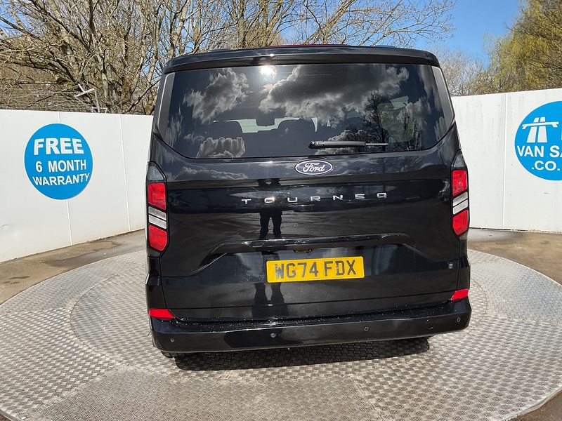 Ford 320 EcoBlue Titanium Euro 6