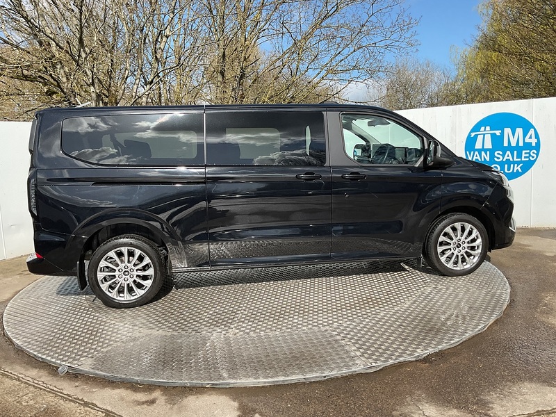 Ford 320 EcoBlue Titanium Euro 6