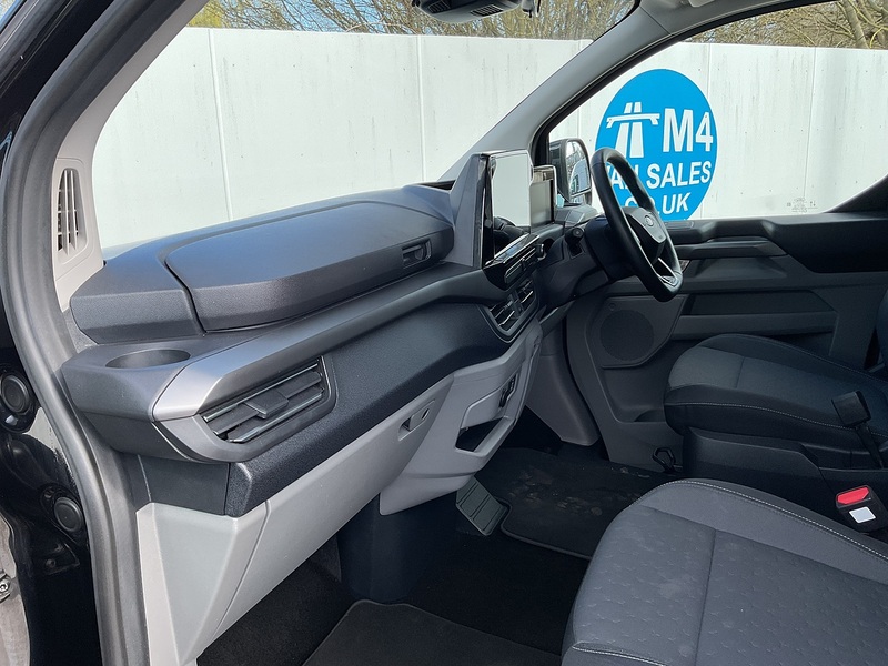 Ford 320 EcoBlue Titanium Euro 6