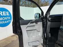 Ford Tourneo Custom 320 EcoBlue Titanium Euro 6 