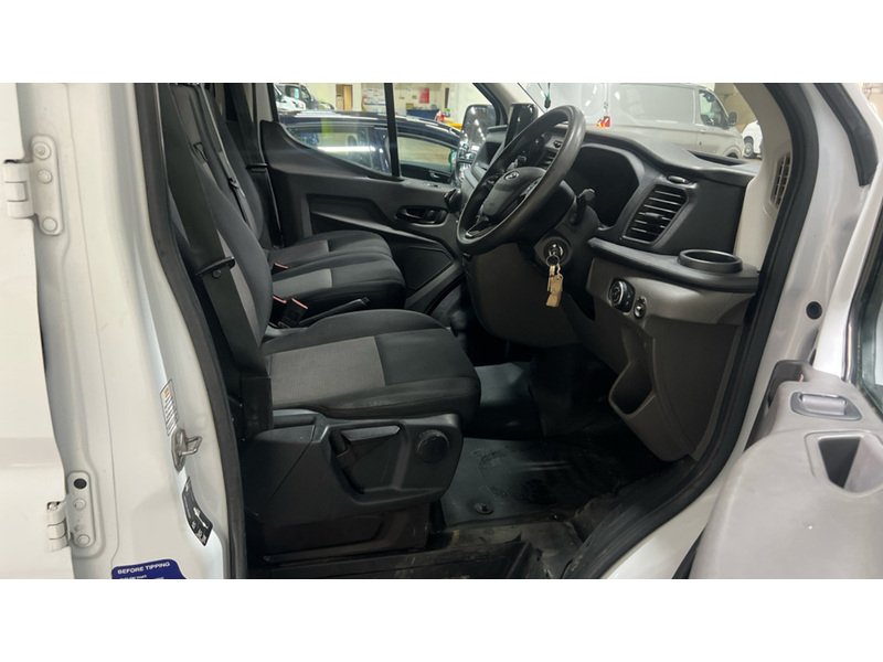 Ford 350 Crewcab Tipper Euro 6 L=9FT 3