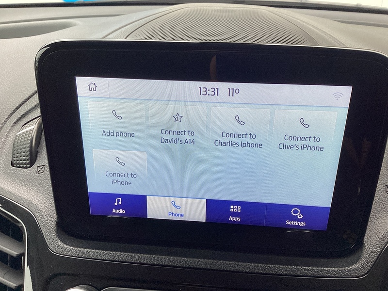 Ford 240 EcoBlue Limited SWB L/R Euro 6