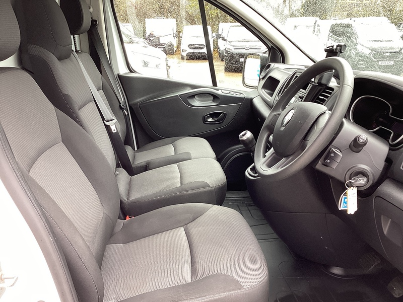 Renault dCi ENERGY 28 Business+ SWB Euro 6