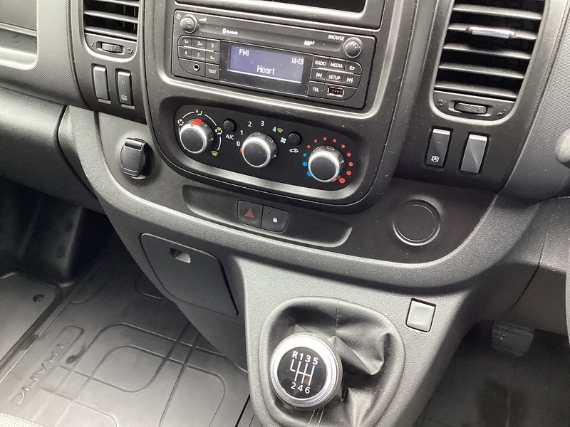 Renault dCi ENERGY 28 Business+ SWB Euro 6