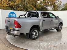 Toyota Hilux D-4D Invincible X 4X4 A/C Euro 6 **NO VAT** 
