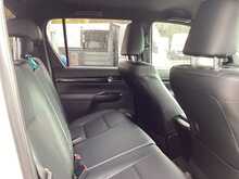 Toyota Hilux D-4D Invincible X 4X4 A/C Euro 6 **NO VAT** 