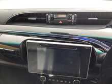 Toyota Hilux D-4D Invincible X 4X4 A/C Euro 6 **NO VAT** 