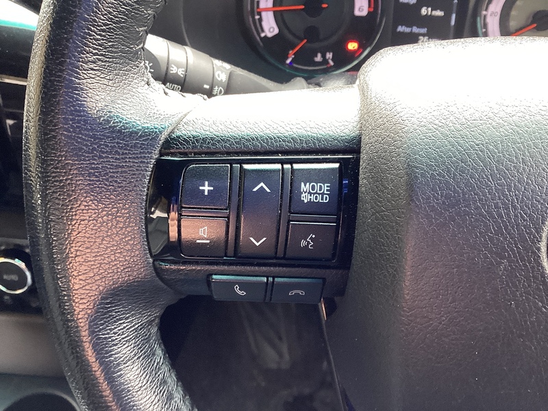 Toyota D-4D Invincible X 4X4 A/C Euro 6 **NO VAT**