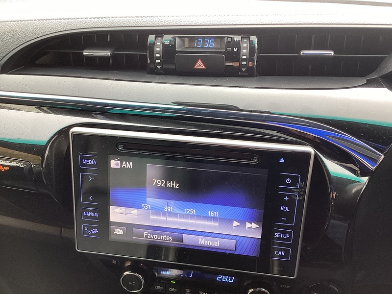 Toyota D-4D Invincible X 4X4 A/C Euro 6 **NO VAT**