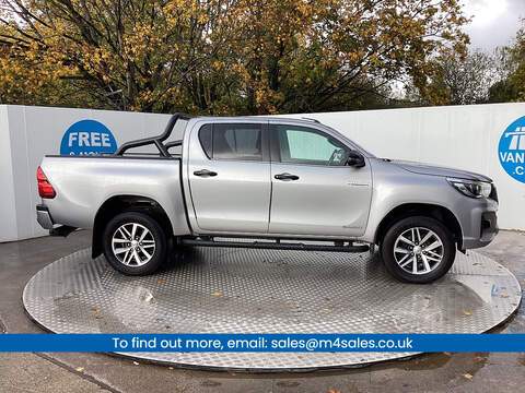 Toyota Hilux, D-4D Invincible X 4X4 A/C Euro 6 **NO VAT**