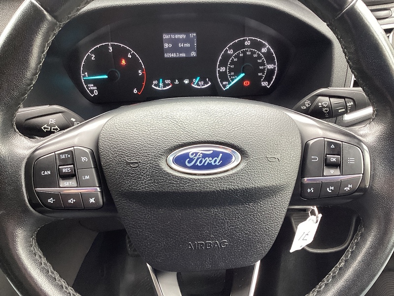 Ford 280 EcoBlue Limited SWB L/R Euro 6