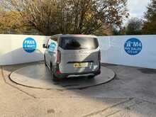 Ford Tourneo Custom 320 EcoBlue Active Euro 6 