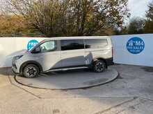 Ford Tourneo Custom 320 EcoBlue Active Euro 6 