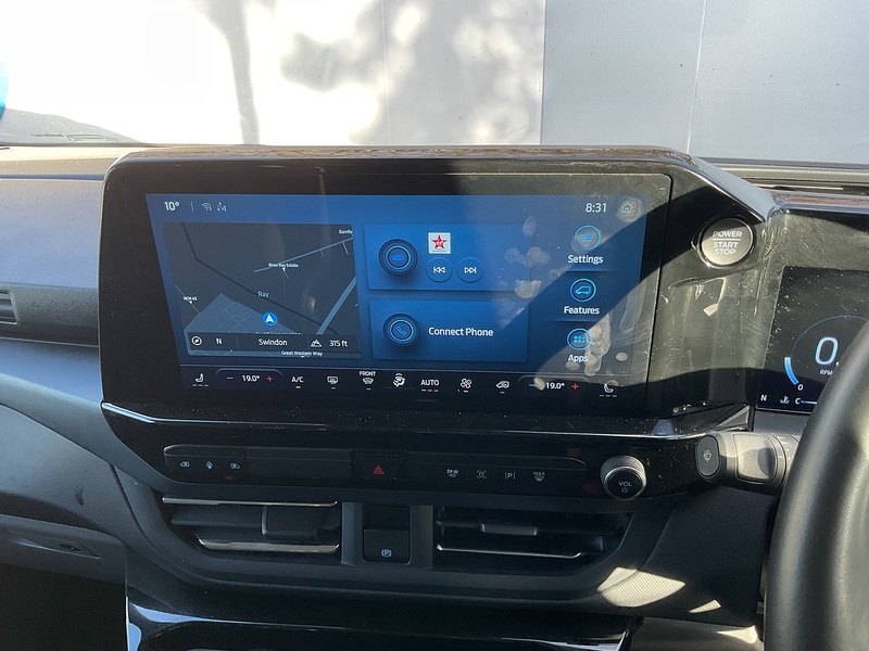 Ford 320 EcoBlue Active Euro 6