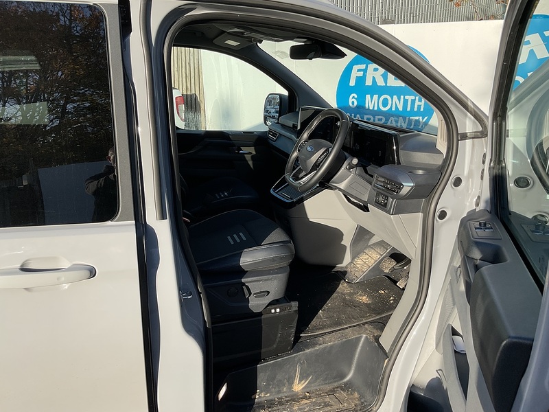 Ford 320 EcoBlue Active Euro 6