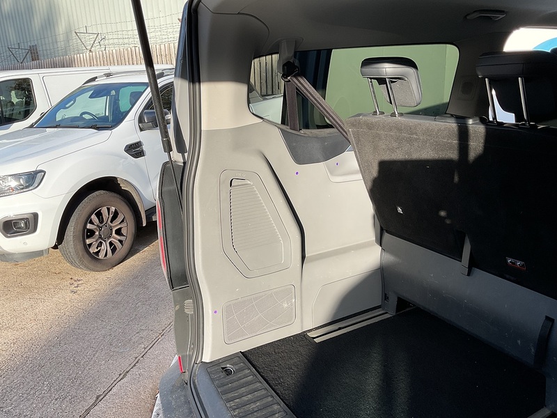 Ford 320 EcoBlue Active Euro 6