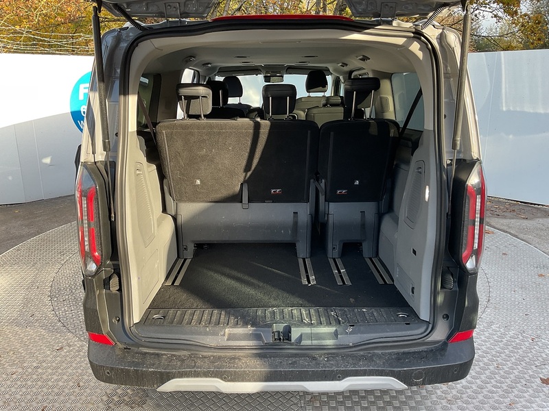 Ford 320 EcoBlue Active Euro 6