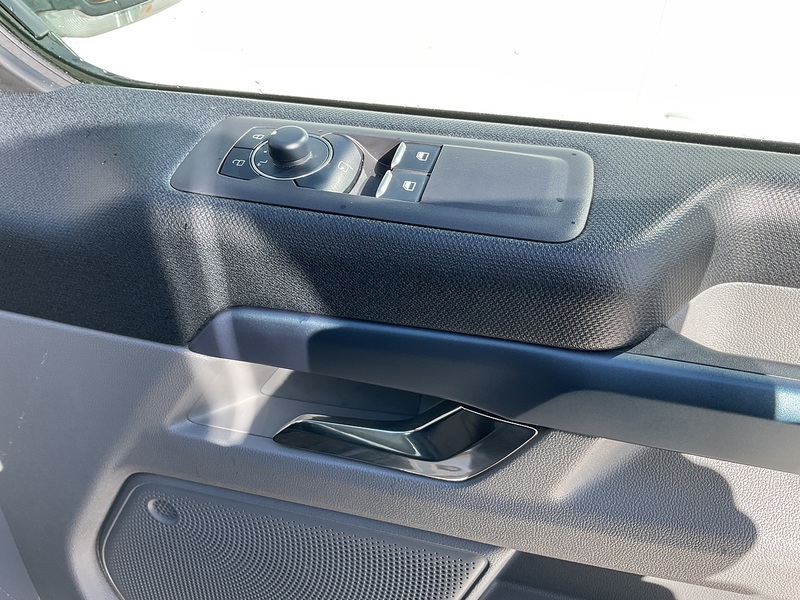 Ford 320 EcoBlue Active Euro 6