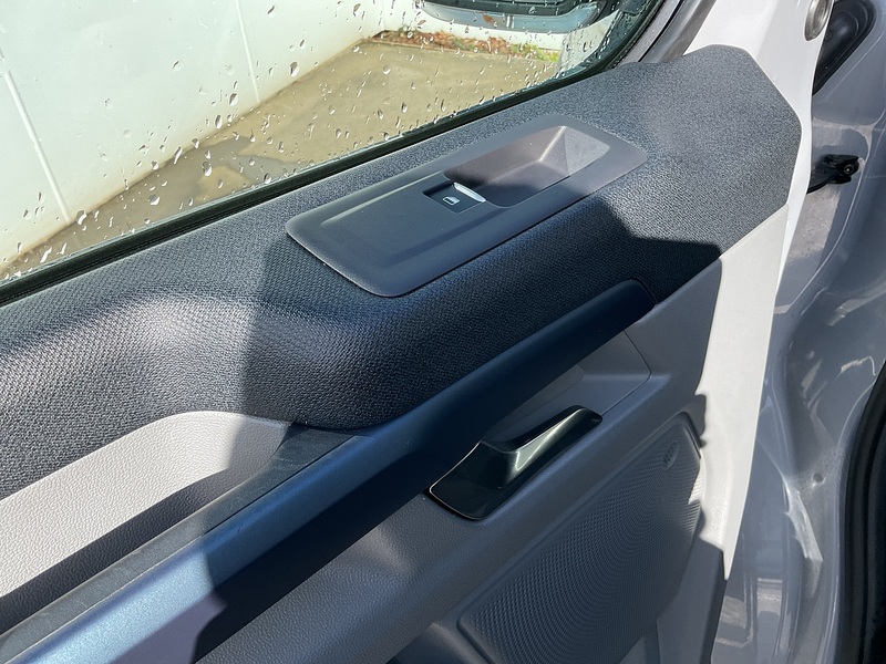 Ford 320 EcoBlue Active Euro 6