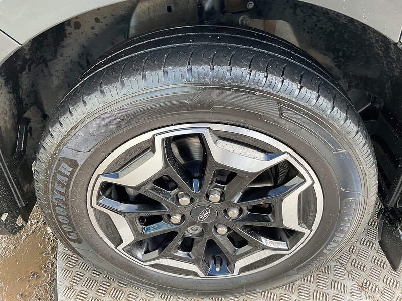 Ford 320 EcoBlue Active Euro 6