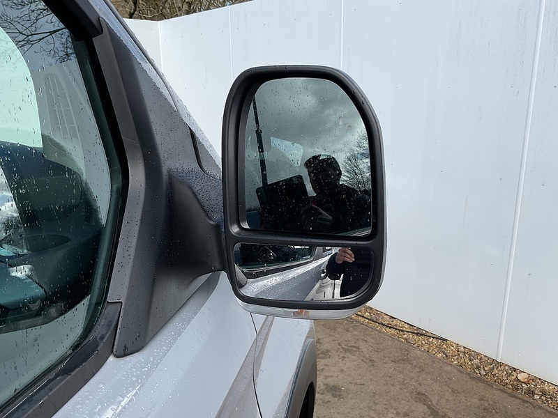 Ford 320 EcoBlue Active Euro 6