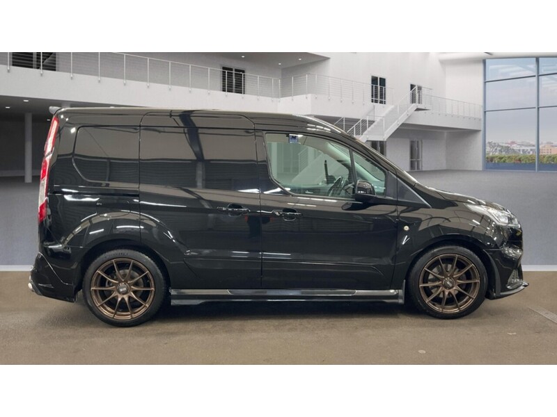 Ford 200 EcoBlue Limited SWB L/R MS-RT Euro 6