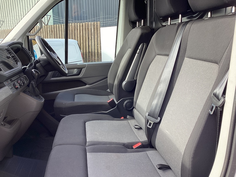 Volkswagen TDI CR35 Trendline MWB H/R Euro 6