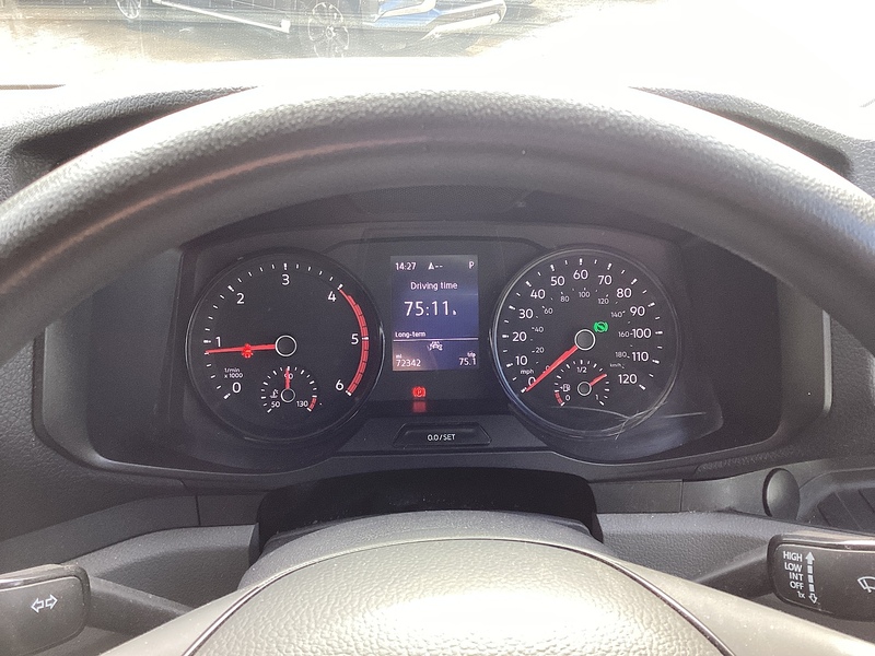 Volkswagen TDI CR35 Trendline MWB H/R Euro 6