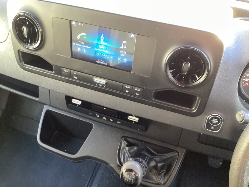 Mercedes 315 CDI Progressive LWB H/R Euro 6