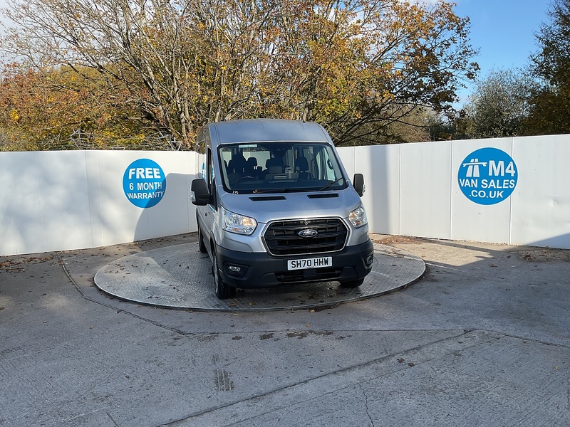 Ford 350 EcoBlue 12 Seat Trend 