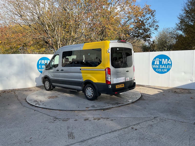 Ford 350 EcoBlue 12 Seat Trend 