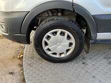 Ford Transit 350 EcoBlue 12 Seat Trend 