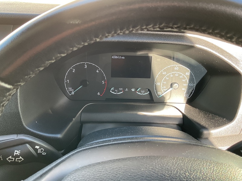 Ford 350 EcoBlue 12 Seat Trend 