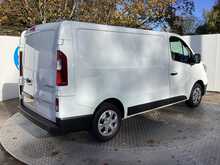 Renault Trafic dCi Blue SL28 Business+ SWB Euro 6 