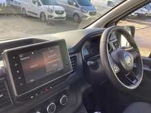 Renault Trafic dCi Blue SL28 Business+ SWB Euro 6 