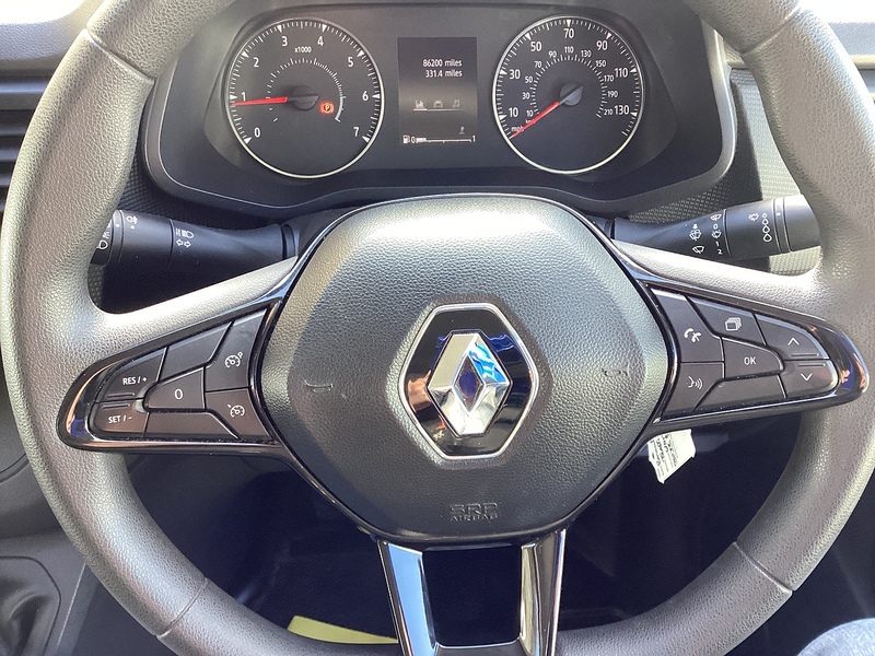 Renault dCi Blue SL28 Business+ SWB Euro 6