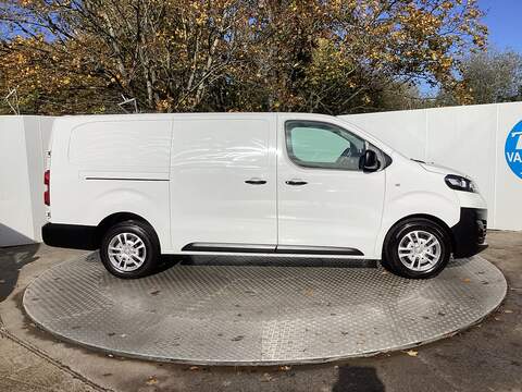 Vauxhall Vivaro, Turbo D 2900 Dynamic LWB L/R Euro 6