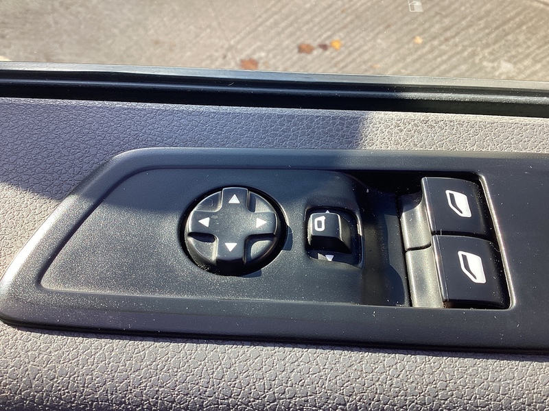 Vauxhall Turbo D 2900 Dynamic LWB L/R Euro 6