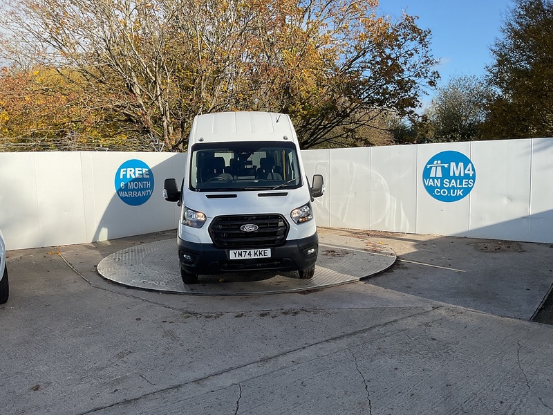 Ford 460 EcoBlue Leader 17 Seat Minibus