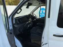 Ford Transit 460 EcoBlue Leader 17 Seat Minibus 