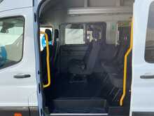 Ford Transit 460 EcoBlue Leader 17 Seat Minibus 