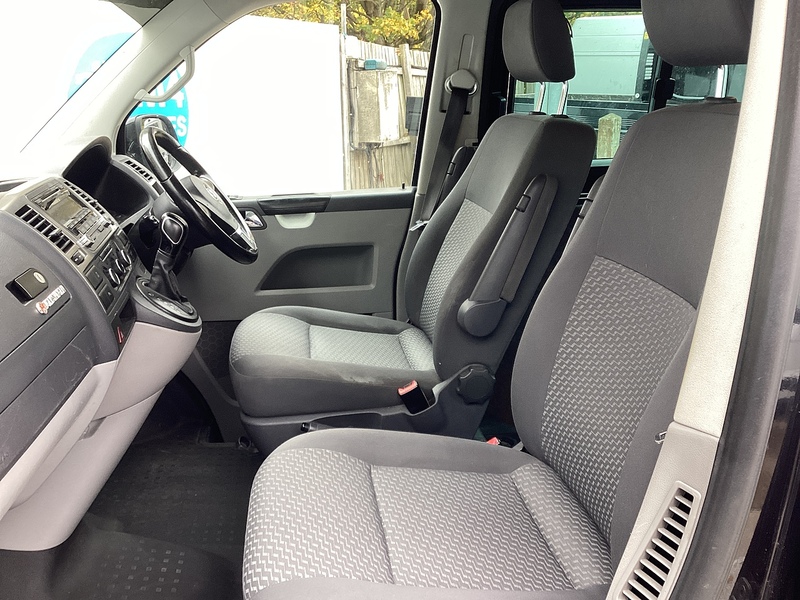 Volkswagen TDI T30 Highline SWB DSG L/R Crewvan **NO VAT**