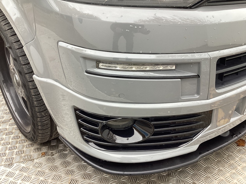 Volkswagen TDI T30 Highline SWB DSG L/R Crewvan **NO VAT**