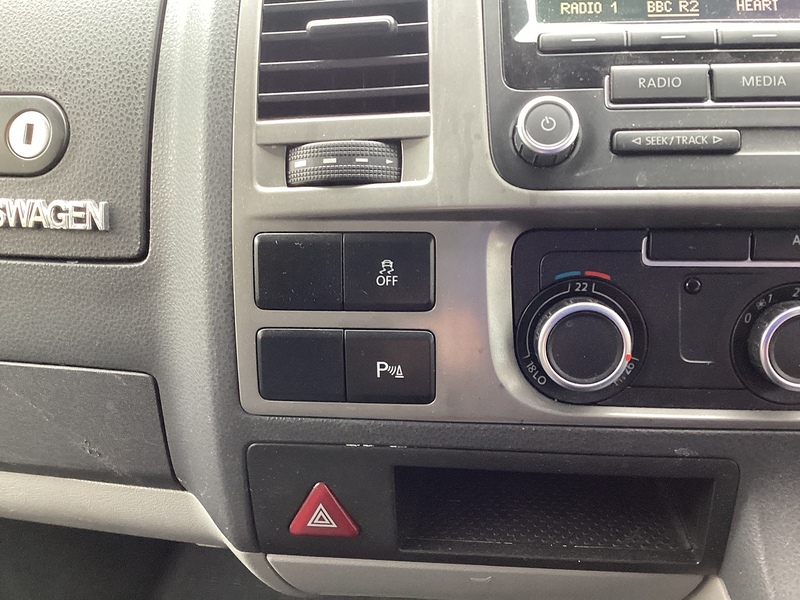 Volkswagen TDI T30 Highline SWB DSG L/R Crewvan **NO VAT**