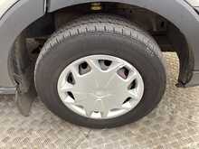 Ford Transit 310 EcoBlue LWB M/R A/C Euro 6 