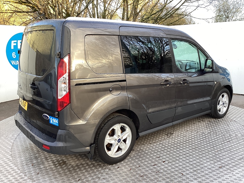 Ford TDCi 220 Trend SWB L/R Crewvan **NO VAT**